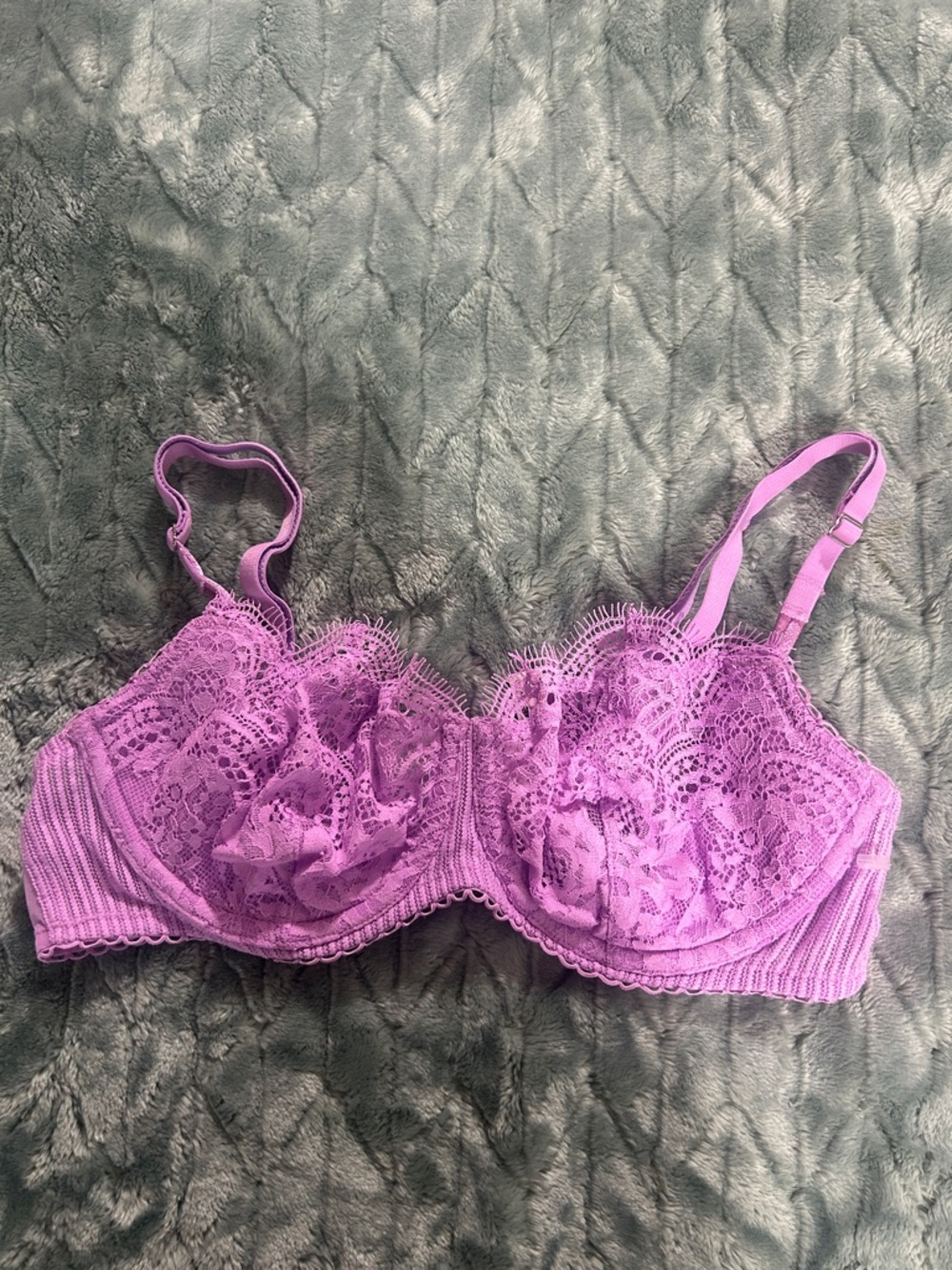 Victoria's Secret Dream Angels Push Up  Lavender Lace Underwire Bra